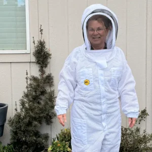 Vented Beekeeping Suit with Fencing Veil